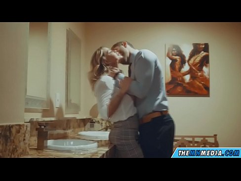 ❤️ Kun povekas blondi viettelee sinut julkisessa vessassa ❤❌ Seksi at porn fi.hentaiteca.ru ❌❤